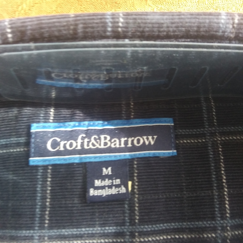 Men's Shirt - Picture 2 of 2